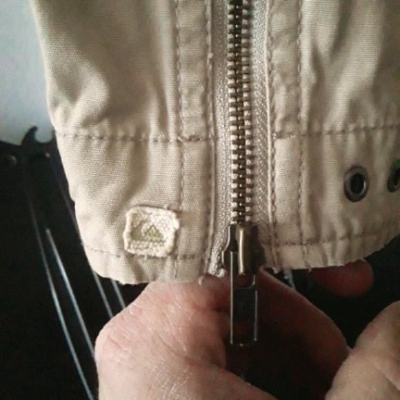 Quicksilver Men's Light Khaki type jacket - Picture 13 of 16